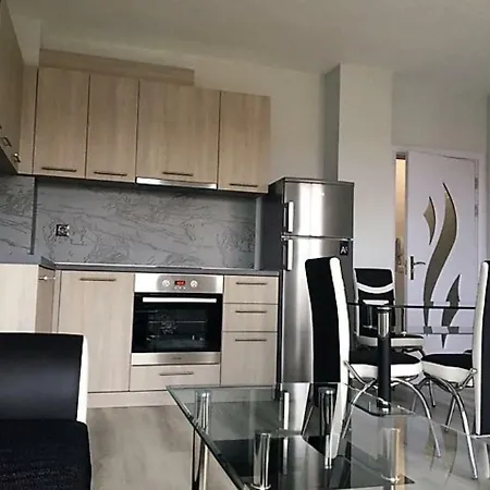 Apartment Апартамент Оазис 6А *