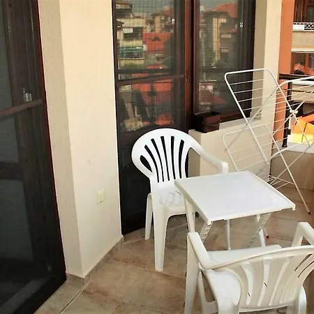 Апартамент Оазис 6А Apartment